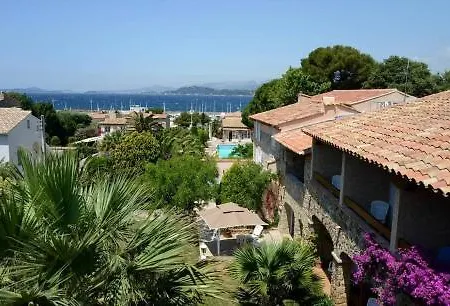 Hotel L' Escapade & Restaurant 3*
