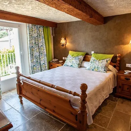 Hotel L' Escapade & Restaurant